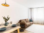 Piso en venta en Barcelona, Sant Antoni. Piso en venta...