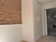 Piso en venta en Barcelona, Raval. Pisos.