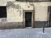 Piso en venta en Barcelona, Raval. Pisos.