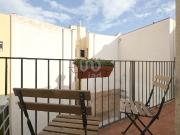 Piso en venta en Barcelona, Raval. Pisos.