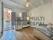Piso en venta en Barcelona, Raval. Pisos.