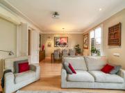 Piso en venta en Barcelona, Raval. Propiedad de tres...