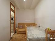 Piso en venta en Barcelona, Raval. WhatsApp David Pisos.