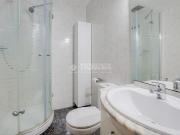 Piso en venta en Barcelona, Roquetes. Piso en venta en...