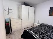 Piso en venta en Barcelona, Roquetes. Piso para entrar a...