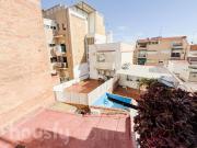 Piso en venta en Barcelona, Roquetes. Pisos.