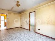 Piso en venta en Barcelona, Roquetes. Pisos.