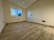 Piso en venta en Barcelona, Roquetes. Pisos.