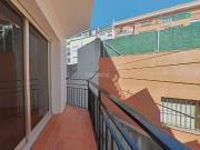 Piso en venta en Barcelona, Roquetes. Pisos.