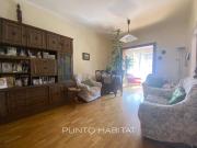 Piso en venta en Barcelona, Sagrada Família. Oportunidad...