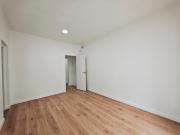 Piso en venta en Barcelona, Sagrada Família. PISO A...