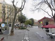 Piso en venta en Barcelona, Sant Antoni. Amplio Piso en...