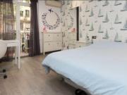 Piso en venta en Barcelona, Sant Antoni. Pis reformat...