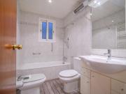 Piso en venta en Barcelona, Sant Antoni. Piso Barcelona...