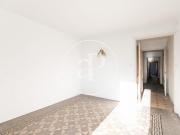 Piso en venta en Barcelona, Sant Antoni. Piso en venta a...