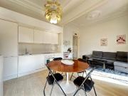 Piso en venta en Barcelona, Sant Antoni. Piso en venta...