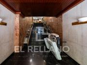Piso en venta en Barcelona, Sant Antoni. PISO EN VENTA...