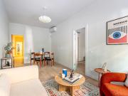 Piso en venta en Barcelona, Sant Antoni. Piso recién...