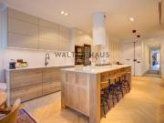 Piso en venta en Barcelona, Sant Antoni. Piso reformado...