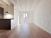 Piso en venta en Barcelona, Sant Antoni. Precioso piso...