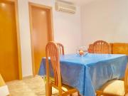 Piso en venta en Barcelona, Sants. Amplio piso en venta...