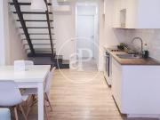 Piso en venta en Barcelona, Sants Badal. Estudio en...