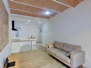 Piso en venta en Barcelona, Sants Badal. Precioso piso...