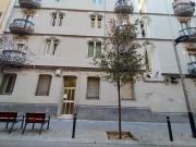 Piso en venta en Barcelona, Sants. Piso alquilado de 35...