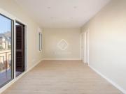 Piso en venta en Barcelona, Sants. Piso en excelentes...