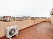 Piso en venta en Barcelona, Sants. Piso en venta en Les...