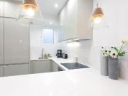 Piso en venta en Barcelona, Sants. Piso reformado en...