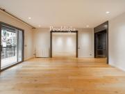 Piso en venta en Barcelona, Tres Torres. Exclusivo piso...