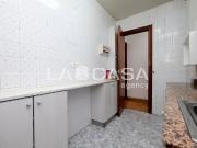 Piso en venta en Barcelona, Turó de la Peira. DOS...