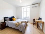 Piso en venta en Barcelona, Turó de la Peira. Pisos.