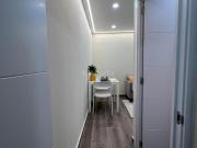 Piso en venta en Barcelona, Turó de la Peira. Pisos.