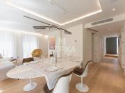 Piso en venta en Barcelona, Vila de Gràcia. Luminoso...