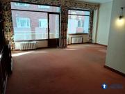 Piso en venta en Bilbao, Alhóndiga. Amplio piso junto a...