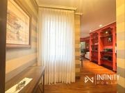 Piso en venta en Bilbao, Zona Indautxu. Se vende...