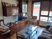 Piso en venta en Burgos, Villa Pilar. Pisazo de cuatro...