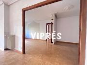 Piso en venta en Cáceres, Centro. PISAZO EN VENTA EN SAN...