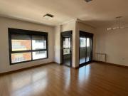 Piso en venta en Cáceres, Nuevo Cáceres. AMPLIO PISO CON...