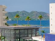 Piso en venta en Cala Bona, Mallorca