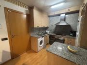 Piso en venta en calle Albareda, Lleida, de 56 m² 2...