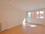 Piso en venta en calle Alt de Gironella, Barcelona, de...