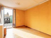 Piso en venta en calle Amargos, Barcelona, de 65 m² 2...