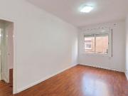 Piso en venta en calle Borriana, Barcelona, de 61 m² 3...