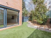 Piso en venta en calle Canigo, Barcelona, de 47 m² 2...