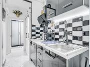 Piso en venta en calle Cadi, Barcelona, de 64 m² 4...