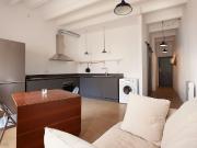 Piso en venta en calle CL Mestres Casals Martorell,...