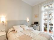 Piso en venta en calle CL Muntaner, Barcelona, de 78 m²...